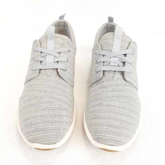 NWOT. TOMS LACE UP GRAY SNEAKERS - Picture 12 of 15